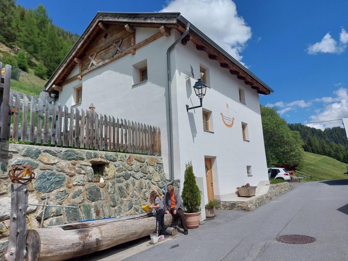 Haus Edelweiss Spiss Bei Samnaun シュピス エクステリア 写真
